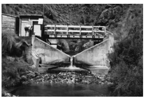V notch weir V-notch vs flume